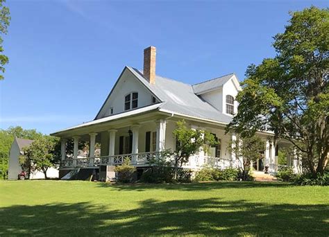 The best available hotels & places to stay near Lorman, MS.